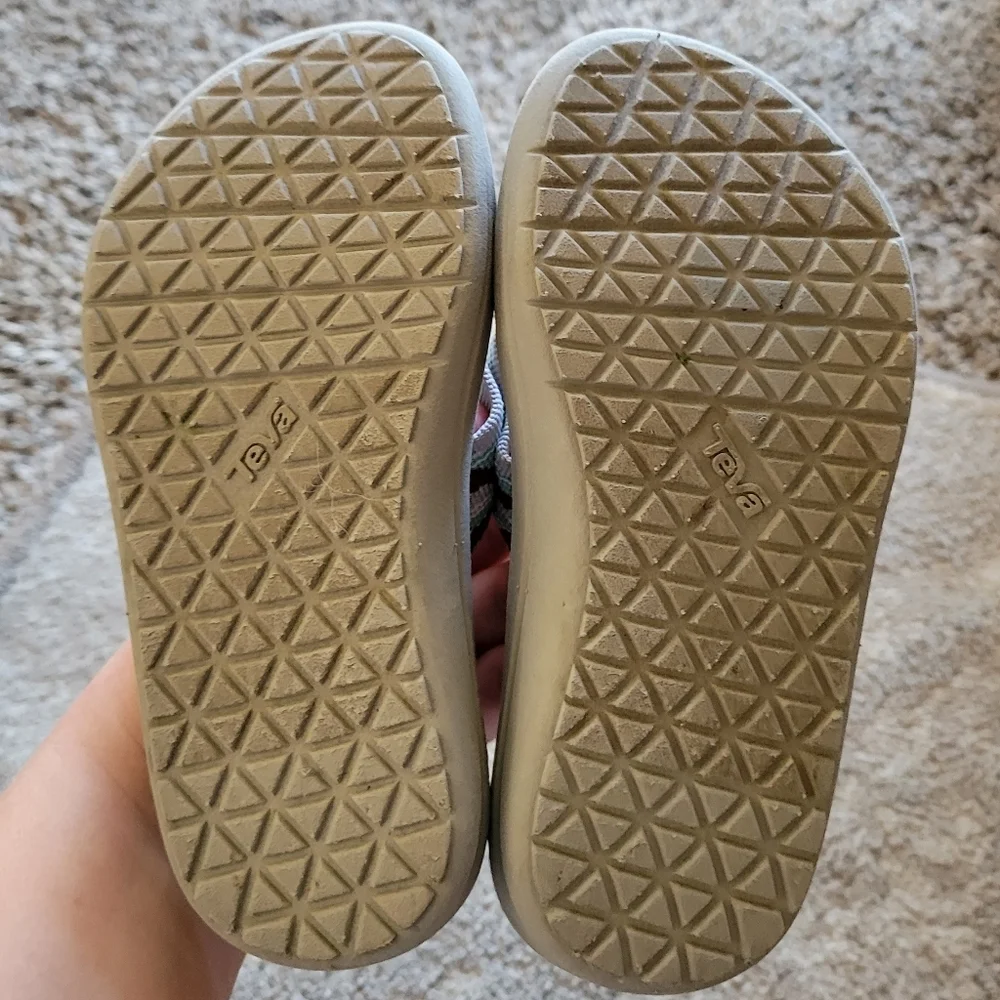 Teva Voya Thong Flip Flops Kids Size 11